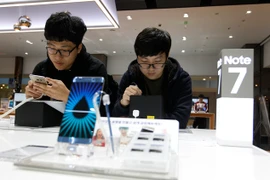 Samsung vẫn cố vớt vát hy vọng ở điện thoại "đen đủi" Note 7