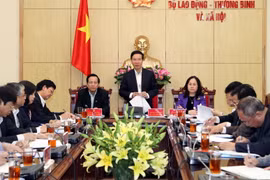 Ông Võ Văn Thưởng, Ủy viên Bộ Chính trị, Bí thư Trung ương Đảng, Trưởng Ban Tuyên giáo Trung ương phát biểu tại buổi làm việc. (Ảnh: Anh Tuấn/TTXVN)