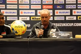 Huấn luyện viên Alfred Riedl. (Nguồn: affsuzukicup.com)
