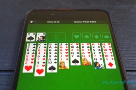 Microsoft mang game chơi bài huyền thoại "Solitaire" tới iOS, Android