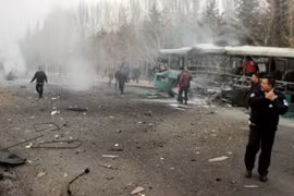 Hiện trường vụ đánh bom. (Nguồn: Reuters)