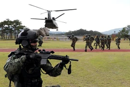 Binh sỹ Hàn Quốc tham gia cuộc tập trận tại Icheon ngày 21/9/2020. (Ảnh: AFP/TTXVN)