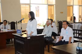 Bị cáo Nguyễn Thanh Phượng tại phiên tòa. (Ảnh: Tuấn Kiệt/TTXVN.)