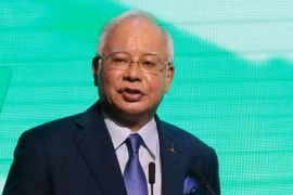 Thủ tướng Malaysia Najib Razak tại một diễn đàn bên lề Hội nghị thượng đỉnh ASEAN lần thứ 30 tại Manila ngày 28/4. (Nguồn: EPA/TTXVN)