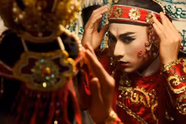 "Song Lang" tái hiện thời kỳ vàng son của nghệ thuật cải lương Việt Nam. (Ảnh: Đoàn làm phim)