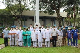 Y bác sỹ TP Hồ Chí Minh lên đường hỗ trợ các địa phương chống dịch