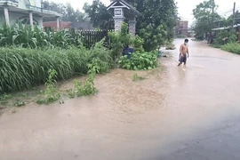 Quảng Ngãi: Mưa lớn trên diện rộng, nhiều xã ngập trong nước lũ