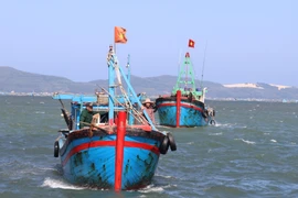 Vươn khơi khai thác xa bờ gắn với bảo vệ nguồn lợi thủy sản