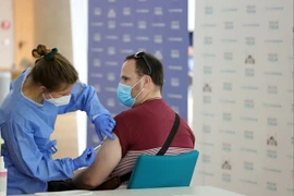 Các nước EU có chính sách khác nhau trong việc tiêm vaccine tăng cường