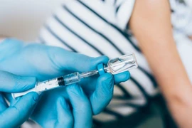 Mỹ: Khuyến nghị cho phép sử dụng vaccine Pfizer cho trẻ em 5-11 tuổi