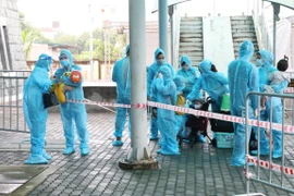 Ninh Bình: 18 ca dương tính liên quan chuyến tàu chở công dân về quê