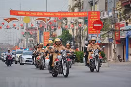 Công an gương mẫu thực hiện chủ trương xây dựng, chỉnh đốn Đảng