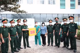 Trung tướng Ngô Minh Tiến kiểm tra công tác phòng chống dịch ở Gia Lai