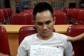 Đối tượng Trần Xuân Vượng bị bắt giữ. (Ảnh: TTXVN phát)