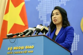 Người Phát ngôn Bộ Ngoại giao Lê Thị Thu Hằng trả lời câu hỏi của phóng viên trong nước và quốc tế. (Ảnh: Dương Giang/TTXVN)