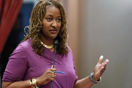 Nghị sỹ đảng Dân chủ tại thành phố Los Angeles Holly Mitchell. (Nguồn: sd30.senate.ca.gov)