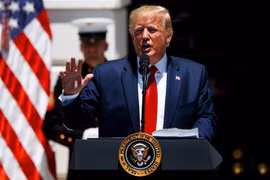 Tổng thống Mỹ Donald Trump tại cuộc họp báo ở Nhà Trắng, Washington, DC. (Ảnh: THX/TTXVN)