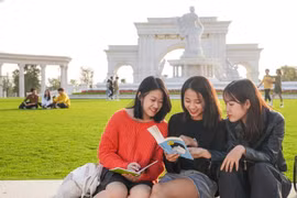 Với chương trình đào tạo tại Viện Kỹ thuật và Khoa học Máy tính, sinh viên sẽ có đủ tố chất trở thành những doanh nhân công nghệ thành đạt, nhà khoa học hay là chuyên gia giỏi trong tương lai