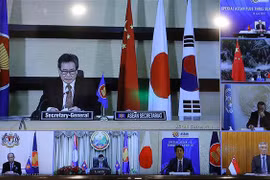 Tổng thư ký ASEAN Lim Jock Hoi phát biẻu. (Ảnh: Thống Nhất/TTXVN)