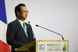 Thủ tướng Nguyễn Tấn Dũng phát biểu tại phiên họp toàn thể khai mạc Hội nghị COP 21 ở Pháp. (Nguồn: AFP/TTXVN)