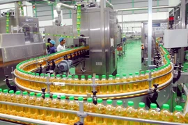 Dây chuyền sản xuất của Tân Hiệp Phát. (Nguồn: TTXVN)