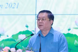 Ông Nguyễn Trọng Nghĩa, Bí thư Trung ương Đảng, Trưởng Ban Tuyên giáo Trung ương phát biểu. (Ảnh: Phương Hoa/TTXVN)