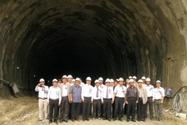 Thông kỹ thuật hầm Cổ Mã trên tuyến đèo Cả thuộc quốc lộ 1A