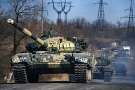 Mỹ quan ngại về tình trạng tăng cường quân sự tại Đông Ukraine