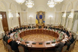 Donetsk và Lugansk phản đối hủy bỏ Quy chế đặc biệt cho miền Đông