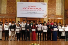 Toyota Việt Nam trao 85 suất học bổng tài năng âm nhạc Việt Nam