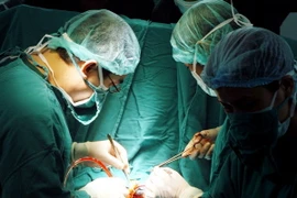 Cứu sống một nhạc sỹ bị ngưng tim kéo dài ở Cần Thơ