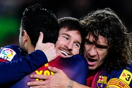 Barca đã không sai khi tái ký với Xavi, Puyol và Messi