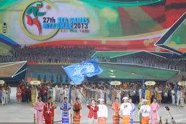 Quang cảnh lễ bế mạc SEA Games 27. (Ảnh: Quang Nhựt/TTXVN)