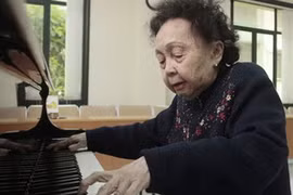 Nữ nghệ sĩ Thái Thị Liên sẽ biểu diễn một tiết mục piano dù bà đã ở tuổi 95 (Nguồn: Internet)