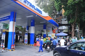 Một điểm bán xăng dầu của Petrolimex. (Ảnh: PV/Vietnam+)