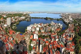 Bình quân trong giai đoạn 2016-2020, Hà Nội đóng góp trên 16% GDP, 18,5% thu ngân sách Nhà nước. (Ảnh: TTXVN)