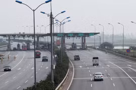 Trạm thu phí trên tuyến cao tốc Cầu Giẽ-Ninh Bình. (Ảnh: VEC cung cấp)