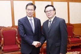 Trưởng Ban Đối ngoại Trung ương Hoàng Bình Quân tiếp Tổng Thư ký ICAPP Park Ro-byug. (Ảnh: Lâm Khánh/TTXVN)