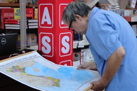 [Photo] Rộn ràng Hội sách “Hà Nội-Thành phố vì hòa bình”