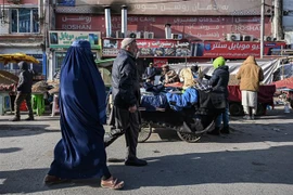 Cuộc sống thường nhật của người dân ở Kabul, Afghanistan. (Ảnh: AFP/TTXVN)