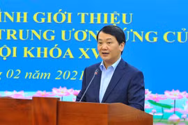 Ông Hầu A Lềnh, Phó Chủ tịch kiêm Tổng Thư ký Ủy ban Trung ương Mặt trận Tổ quốc Việt Nam, phát biểu. (Ảnh: Minh Đức/TTXVN) 