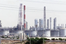 Một cơ sở khai thác dầu tại Jubail, Saudi Arabia. (Nguồn: AFP/TTXVN) 