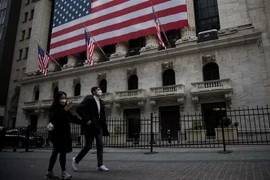 Quang cảnh bên ngoài Sàn giao dịch chứng khoán New York, Mỹ. (Nguồn: THX/TTXVN) 
