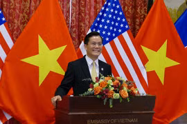 Đại sứ Việt Nam tại Hoa Kỳ Hà Kim Ngọc phát biểu tại Lễ kỷ niệm. (Ảnh: TTXVN)