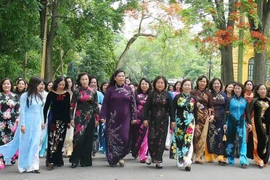 Điểm lại những khoảnh khắc ấn tượng về người phụ nữ Việt Nam