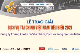 Lễ trao giải thưởng dịch vụ tài chính tiêu biểu năm 2021 được tổ chức theo hình thức trực tuyến. (Nguồn: Bnews/TTXVN) 