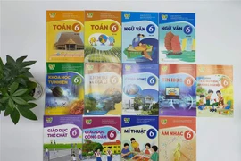 Bộ sách Kết nối tri thức với cuộc sống lớp 6 của Nhà xuất bản Giáo dục Việt Nam. (Nguồn: TTXVN phát) 