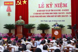 [Photo] Thủ tướng dự Lễ kỷ niệm 30 năm Ngày tái lập tỉnh Ninh Thuận