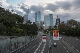 Cảnh vắng vẻ trên đường phố tại Sydney, Australia ngày 10/4/2020, trong bối cảnh dịch COVID-19 lan rộng. (Nguồn: THX/TTXVN) 