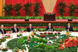 Lãnh đạo Trung Quốc tại tiệc chiêu đãi. (Nguồn: Tân Hoa xã) 
